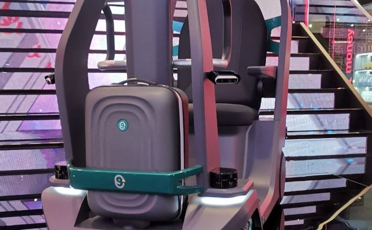 Ozion Airport Software and Alba Robot Partner to Trial Assisted Passenger Autonomy in Airports